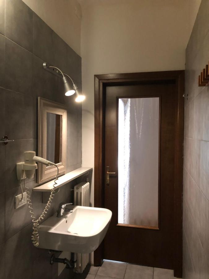 Double Room with Private Bathroom,991491931:JPEG