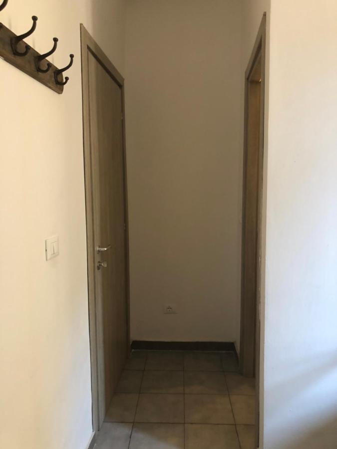 Single Room with Private Bathroom,991492087:JPEG